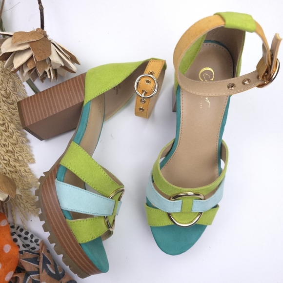 C Est. 1946 Colorful Women's Platform Sandals Sz 9m - Picture 4 of 13